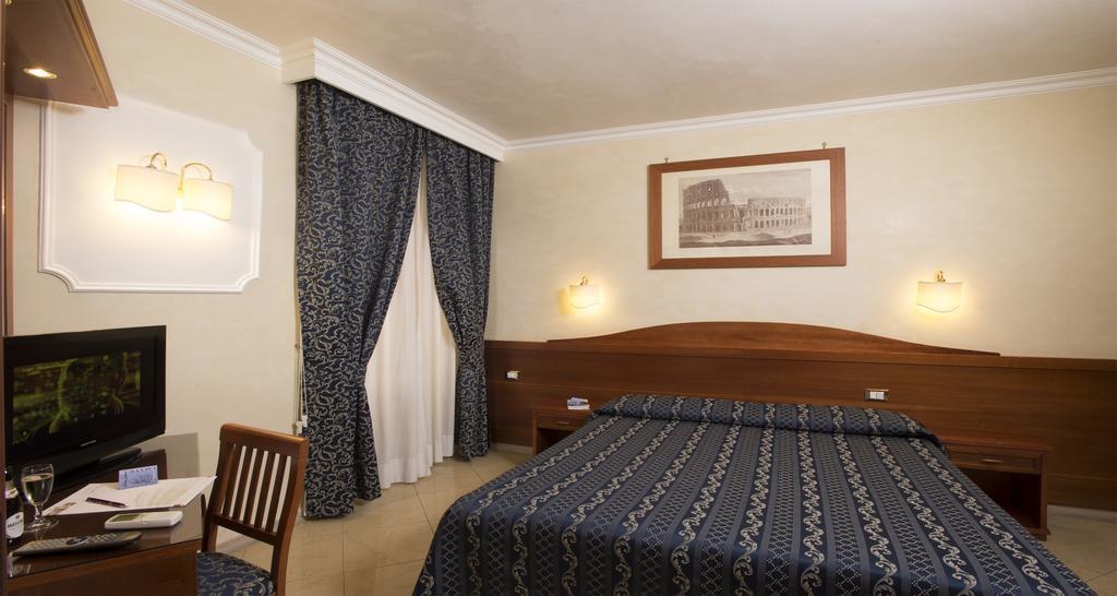 ローマ アドーラスイート B＆B Bed & Breakfast 部屋 写真